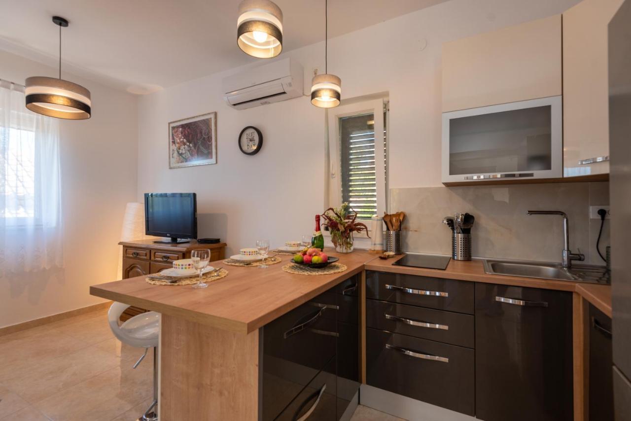 Apartman Tribunj Tribunj  Ngoại thất bức ảnh