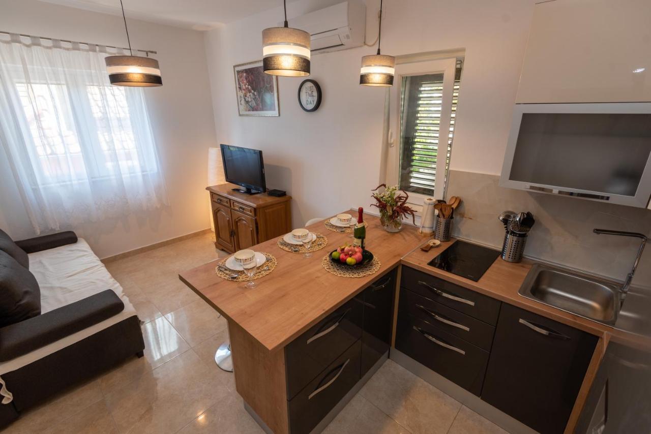 Apartman Tribunj Tribunj  Ngoại thất bức ảnh